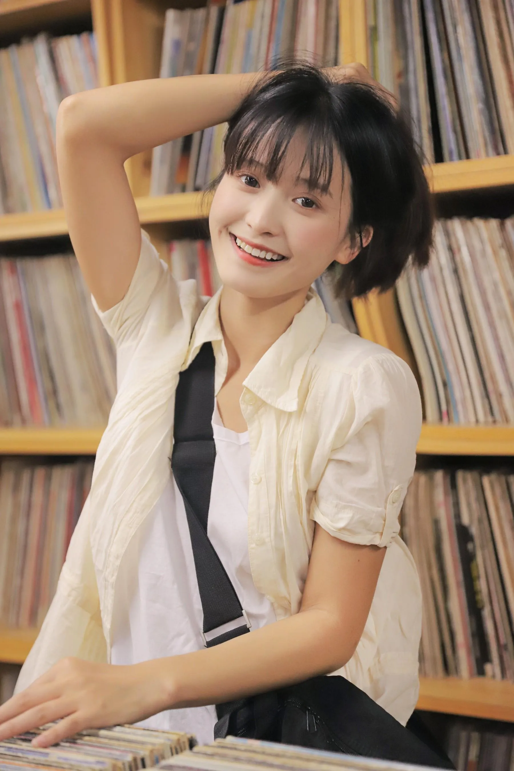[YITUYU艺图语]2022.07.28 半岛铁盒 刘小瑜 [22P]插图2